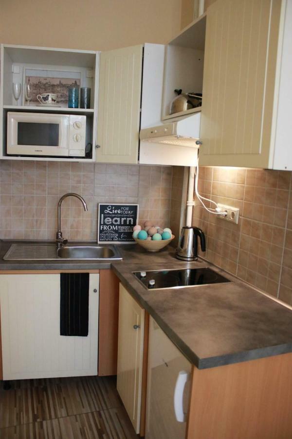 Budget Apartment Будапеща Екстериор снимка